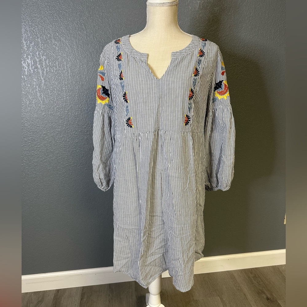 Knox Rose Embroidery Bell Sleeve Dress